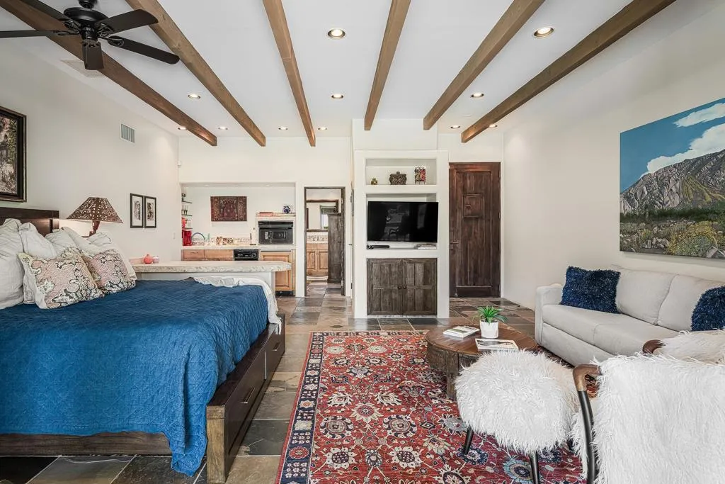 600 S La Mirada Road, Palm Springs, California 92264 home-pic-37